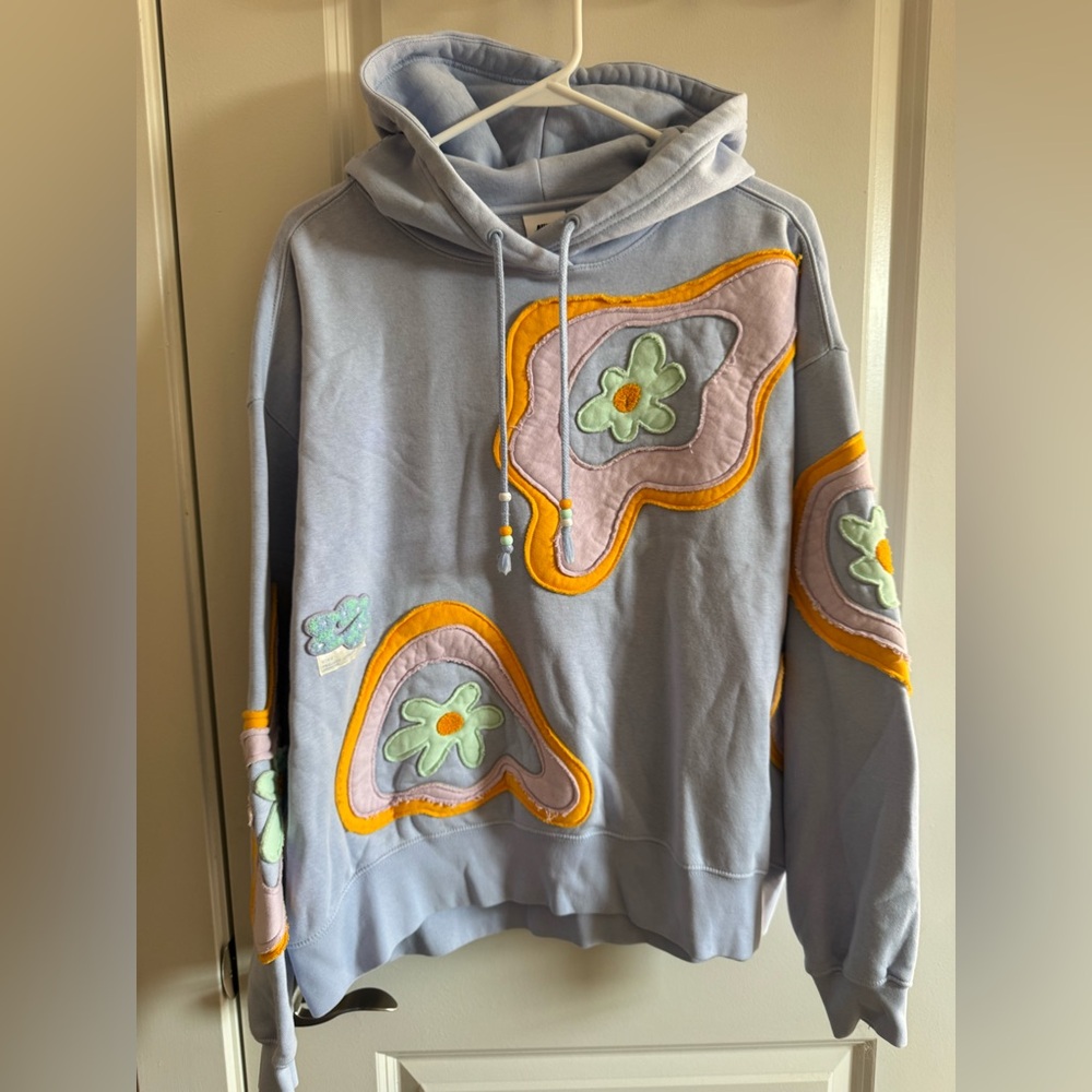 Nike Women’s Project Utopia Floral Hoodie